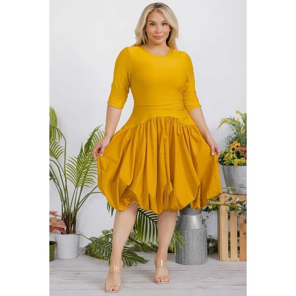 Luxe Curves Collection | Plus-Size Fashion Curvy Couture Collection - Picture 5 of 6